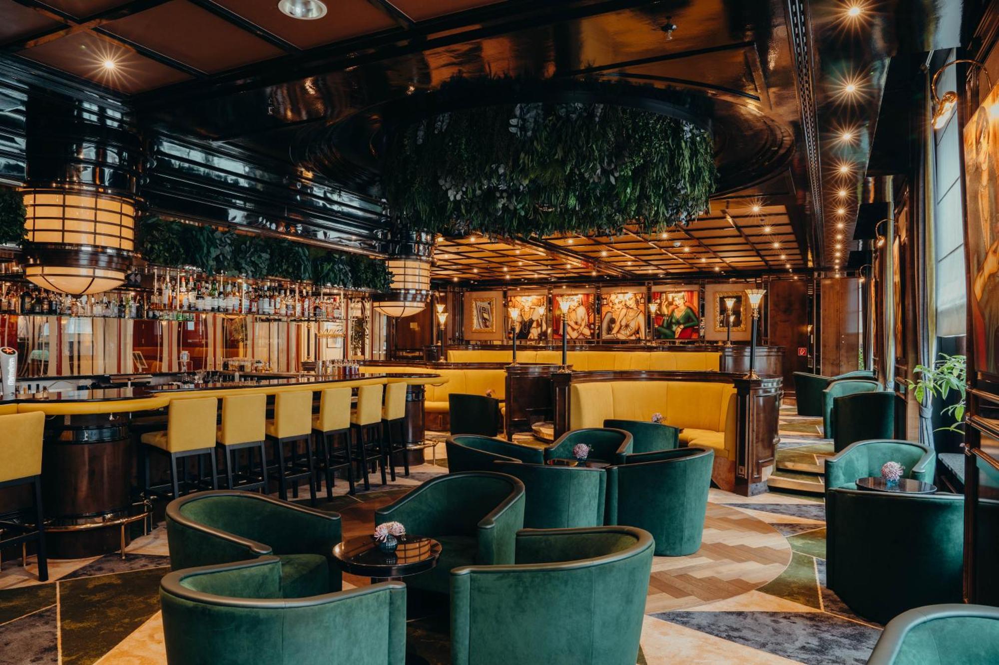 District Hotel 5*